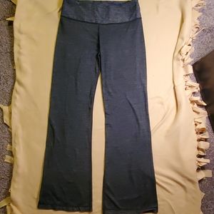 LuLulemon Yoga Pants/Leggings Size 8